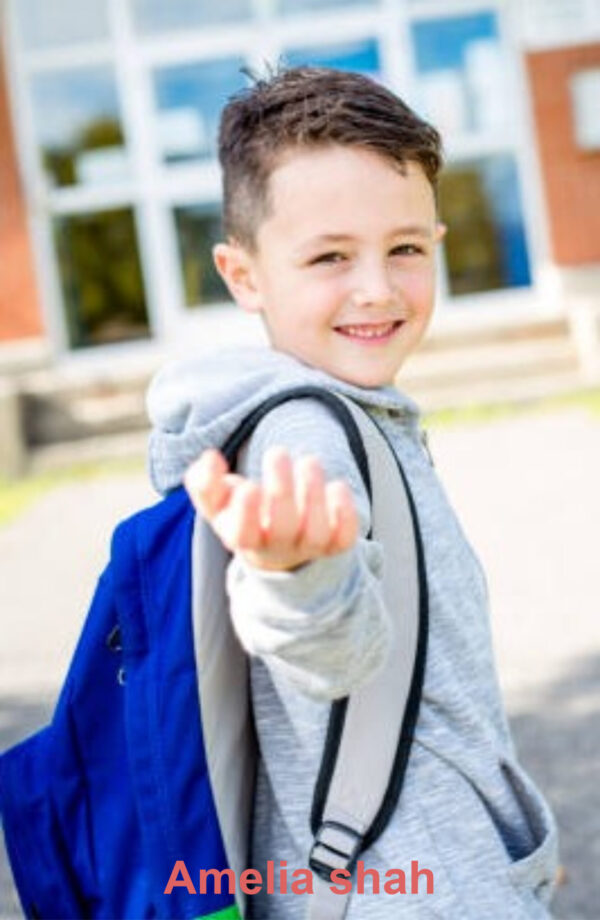 Tiny Actor's Trendsetting: Sophisticated Compcard Template 2 Tiny Actor's Trendsetting: Sophisticated Compcard Template